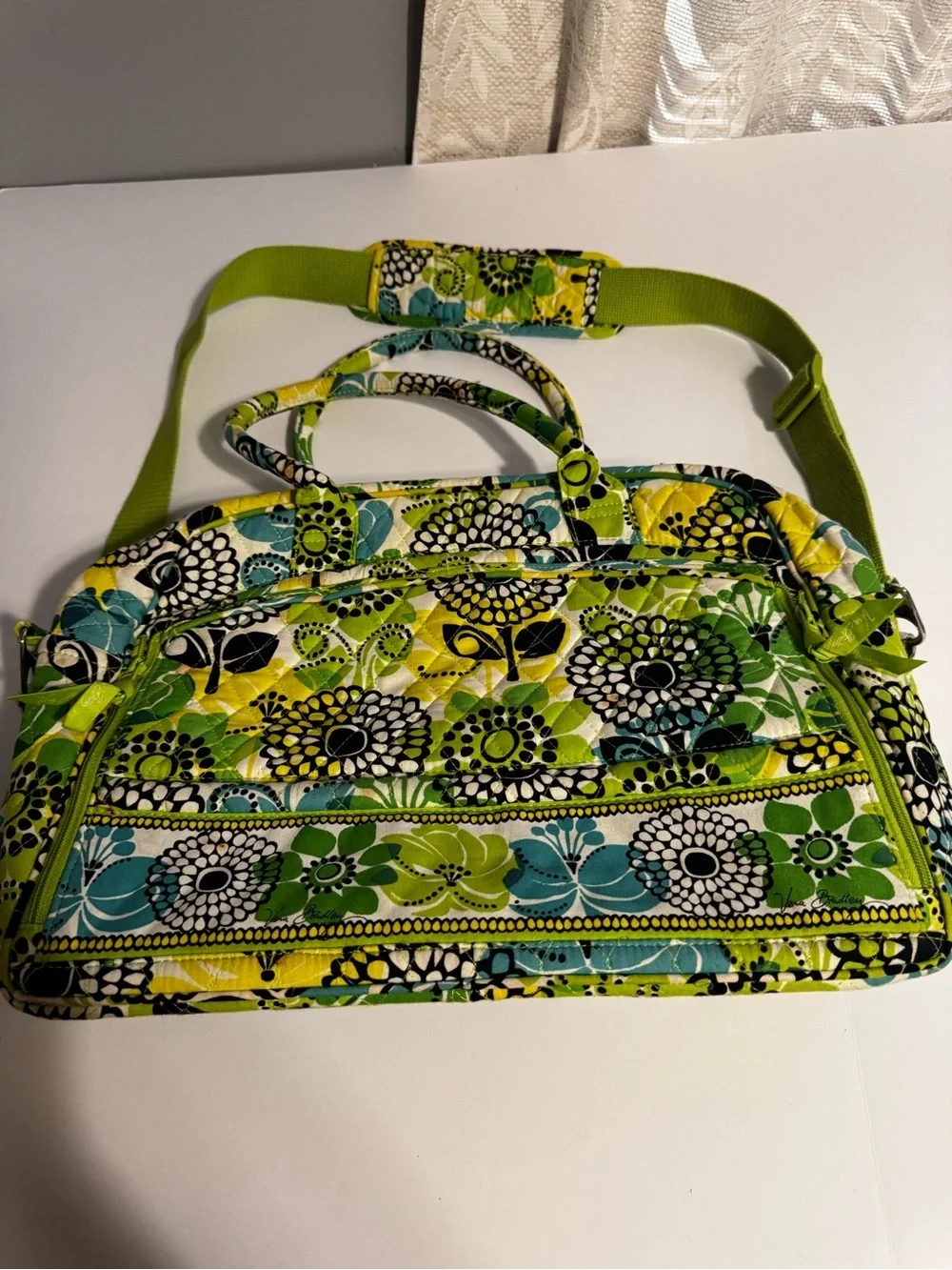 Vera Bradley Retired LIME’S UP Messenger/Lap Top Bag Green/Yellow/ White Padded
